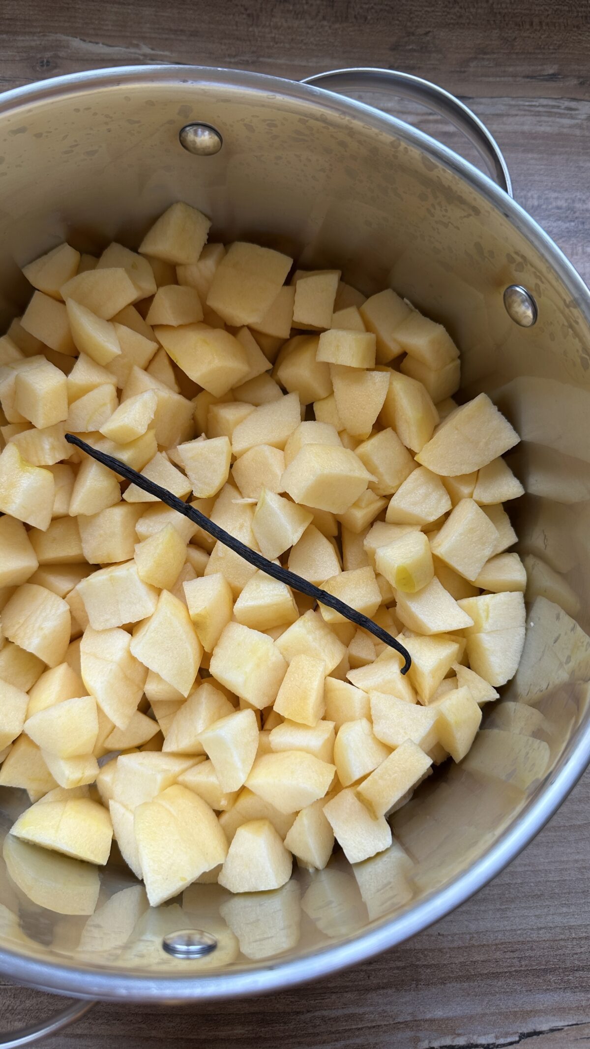 Compote de pommes maison, douceur intemporelle